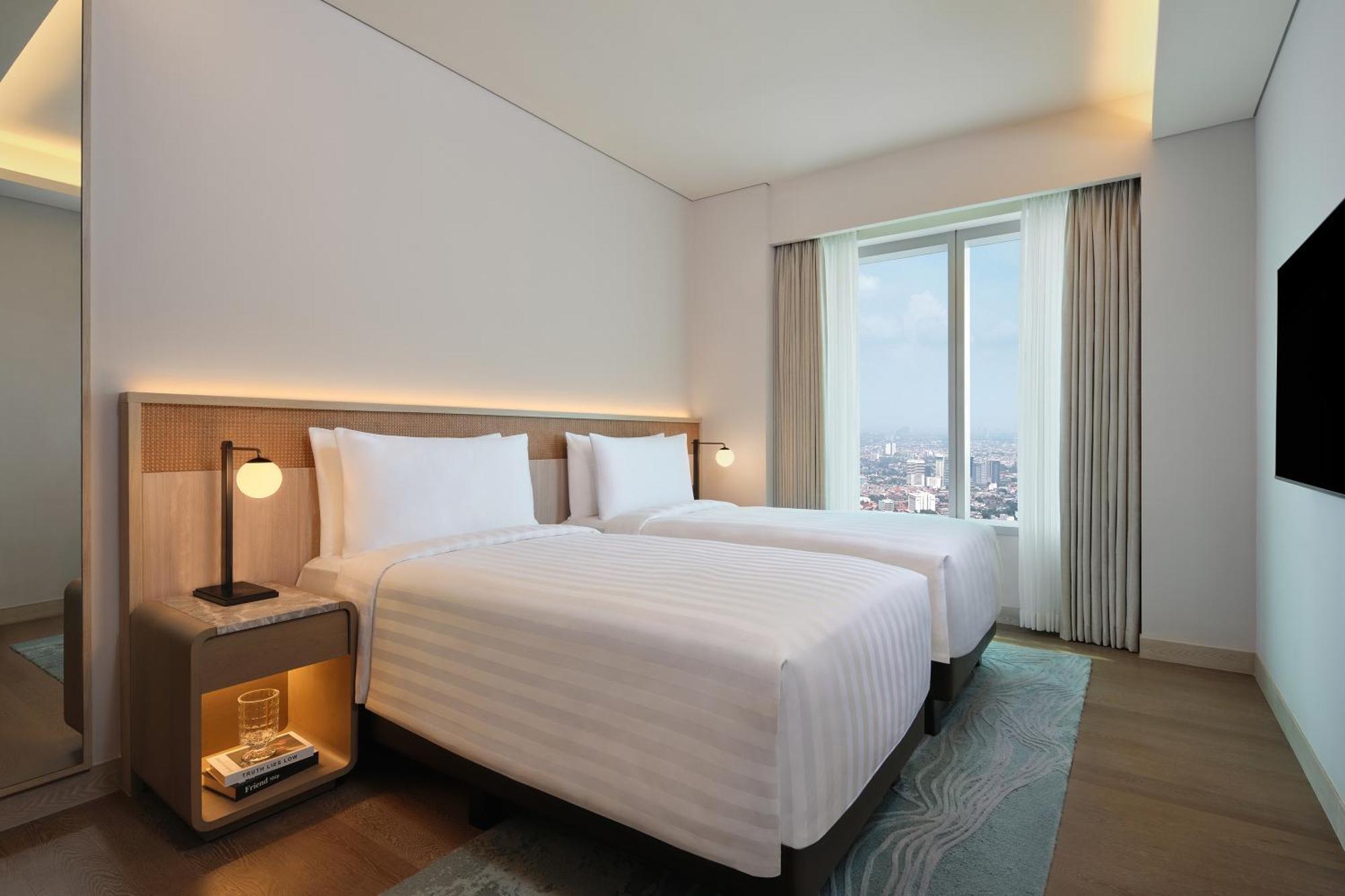 Parkroyal Serviced Hotel